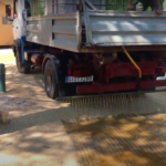 Aplicación control de polvo con GeoCompact Anti polvo para caminos de tierra